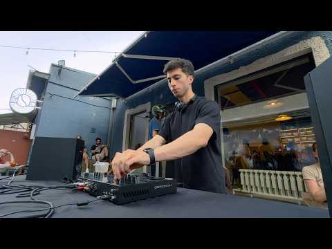 BEREZNITSKY - Live in a Coffee Shop